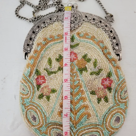 Vintage Beaded Floral Handbag Beautiful Colors, Pink, Green, Blue, and Gold - Picture 16 of 16